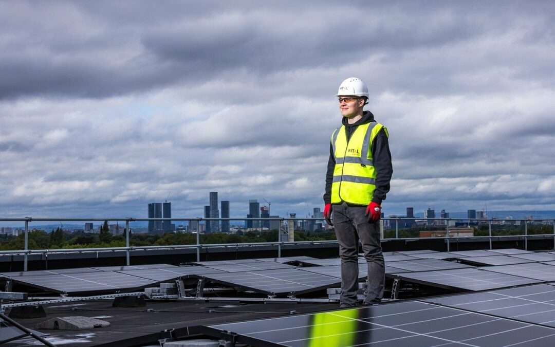 Impianto Fotovoltaico Industriale: Vantaggi e Opportunità per le Aziende